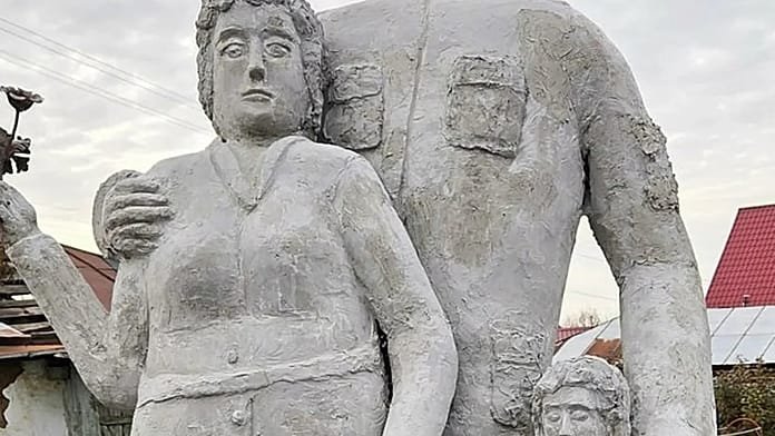 Los habitantes de la ciudad rusa de Troitsk rechazan una escultura por fea