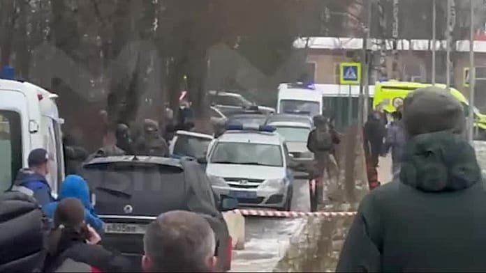 Ataque mortal en una escuela de élite rusa: un alumno acuchilla a un compañero de 10 años