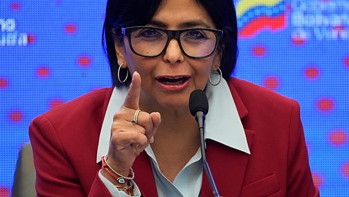 Delcy Rodríguez acusa a EE.UU. de "saqueo", mientras Trinidad y Tobago se desmarca del bloqueo