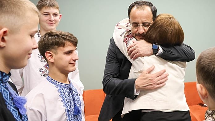 Conmoción en Ucrania: Rusia secuestra a bebés y los adopta cambiando su identidad en los documentos