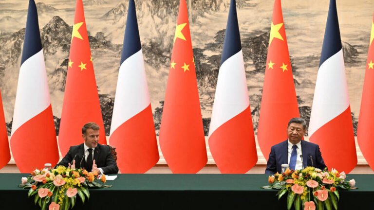 Macron exhorta en China a Xi Jinping a mediar por un alto el fuego en Ucrania