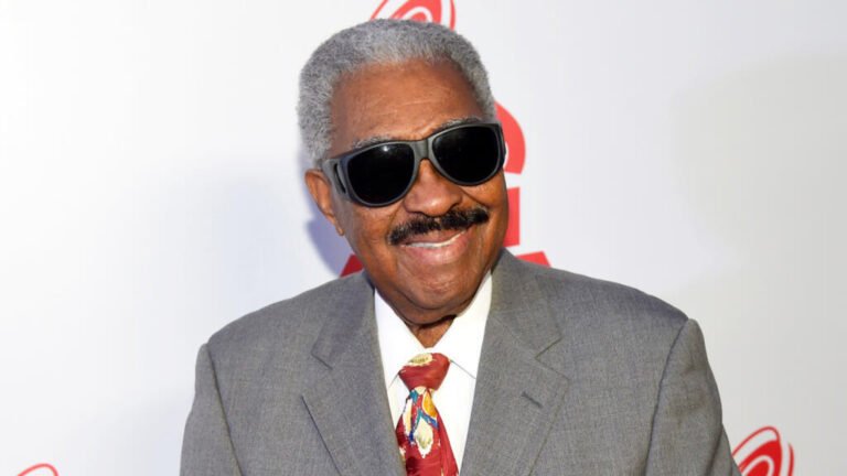 Puerto Rico despide a Rafael Ithier, legendario patriarca de la salsa, a los 99 años