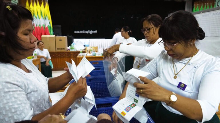 Myanmar vota en elecciones sin oposición en medio de represión y guerra civil