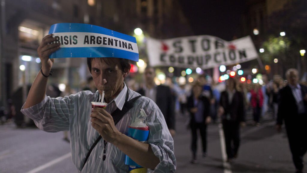 Argentina: 25 años atrapada entre el péndulo, la inflación y la falta de rumbo