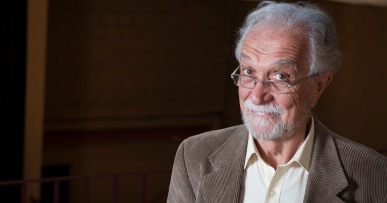 Murió Ernesto Acher, figura del inicio de Les Luthiers, creador de La Banda Elástica y pionero de unir al humor con la música