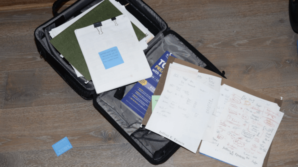 El Departamento de Justicia de EE. UU. publica miles de nuevos documentos vinculados a Epstein