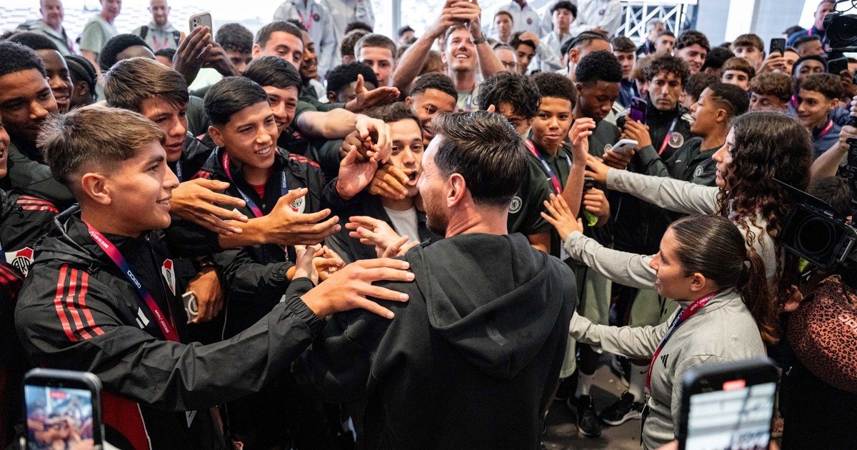 Messi Cup: bajo la mirada de Lionel, Inter Miami goleó a Newell's y a River se lo empató el Barcelona sobre la hora