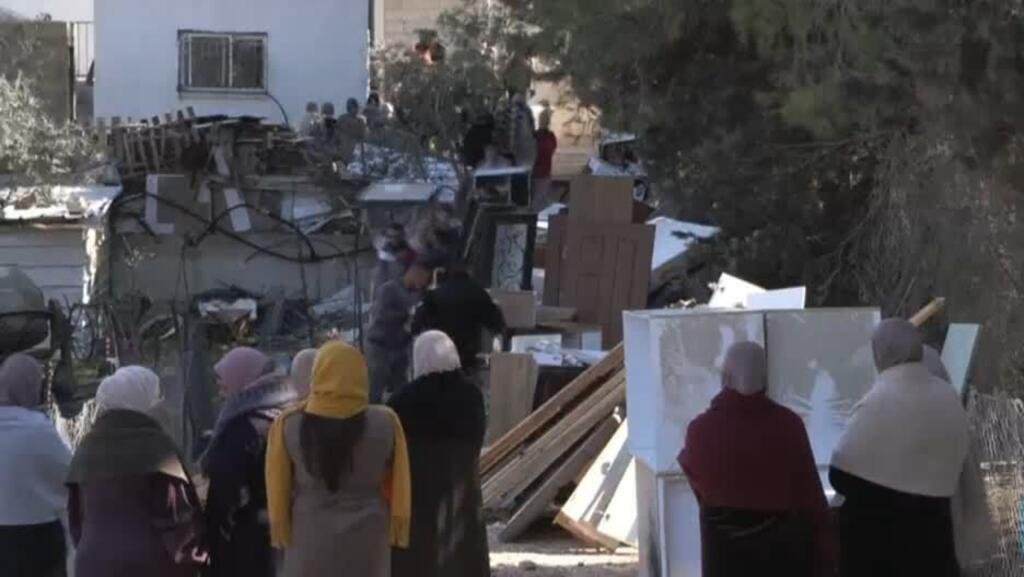 Israel derriba 25 edificios residenciales en campo de refugiados en Cisjordania ocupada