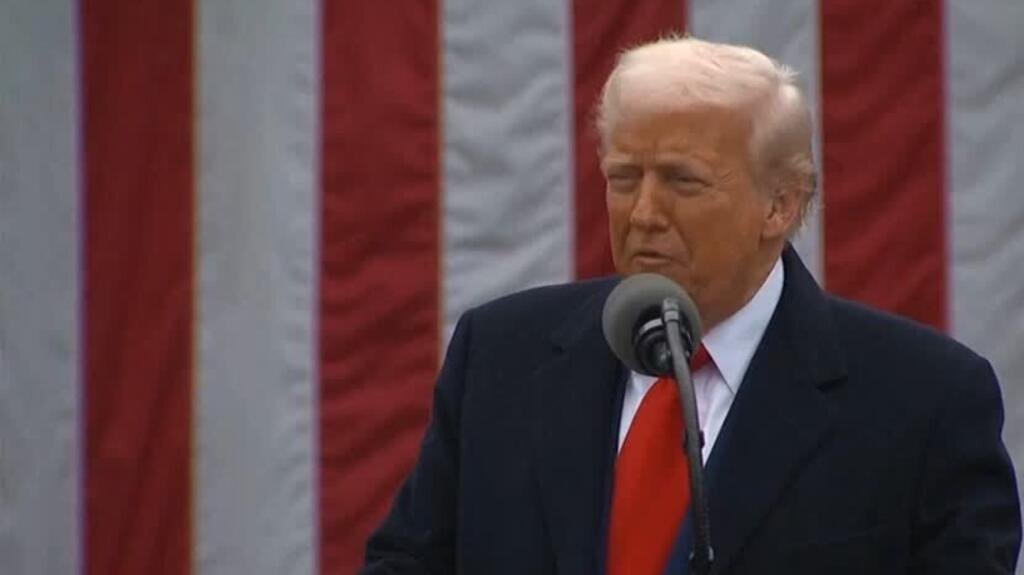 Susie Wiles dice a Vanity Fair que Trump tiene “personalidad de alcohólico”; la Casa Blanca responde