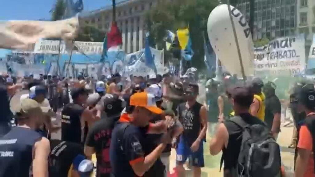 Malestar por la reforma laboral propuesta por Javier Milei en Argentina