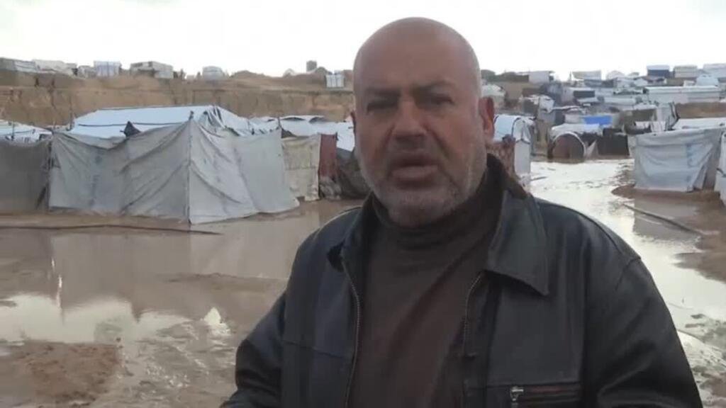 Lluvias y fuertes vientos agravan la situación de los desplazados en Gaza