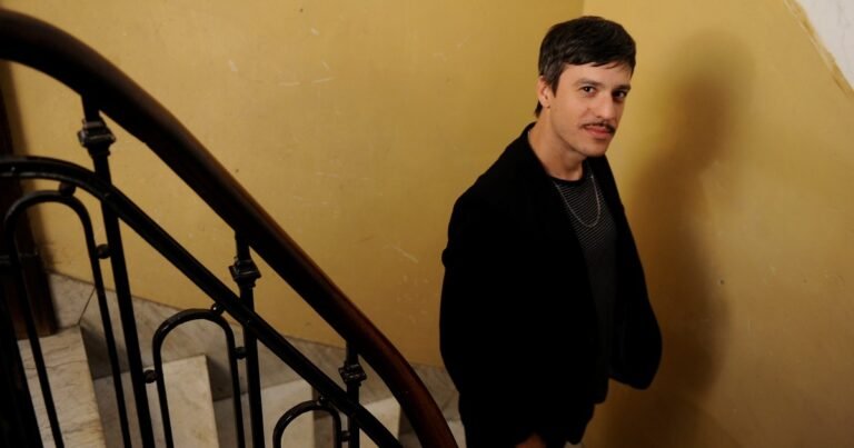 Enzo Maqueira: "El amor es el gran antídoto contra la muerte"