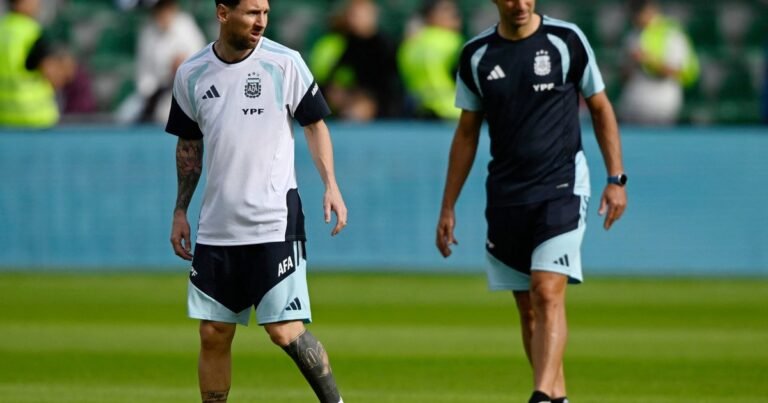 Premios The Best 2025: a quiénes votaron Messi y Scaloni, y el puesto final de Dibu Martínez como Mejor Arquero