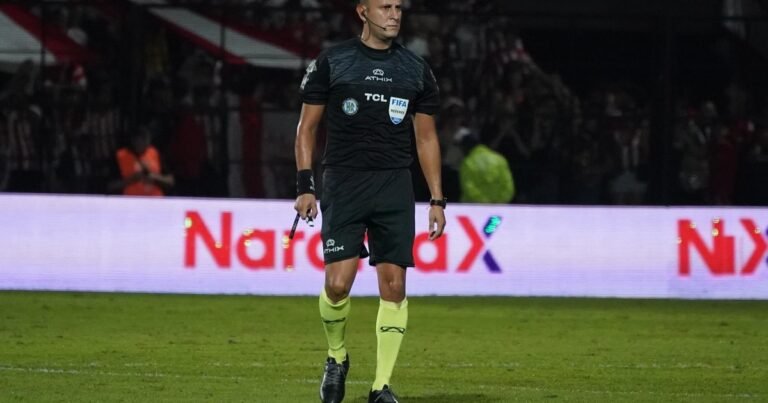 Se confirmaron los árbitros para las semifinales del Torneo Clausura: quién dirigirá Boca vs Racing y Gimnasia vs Estudiantes