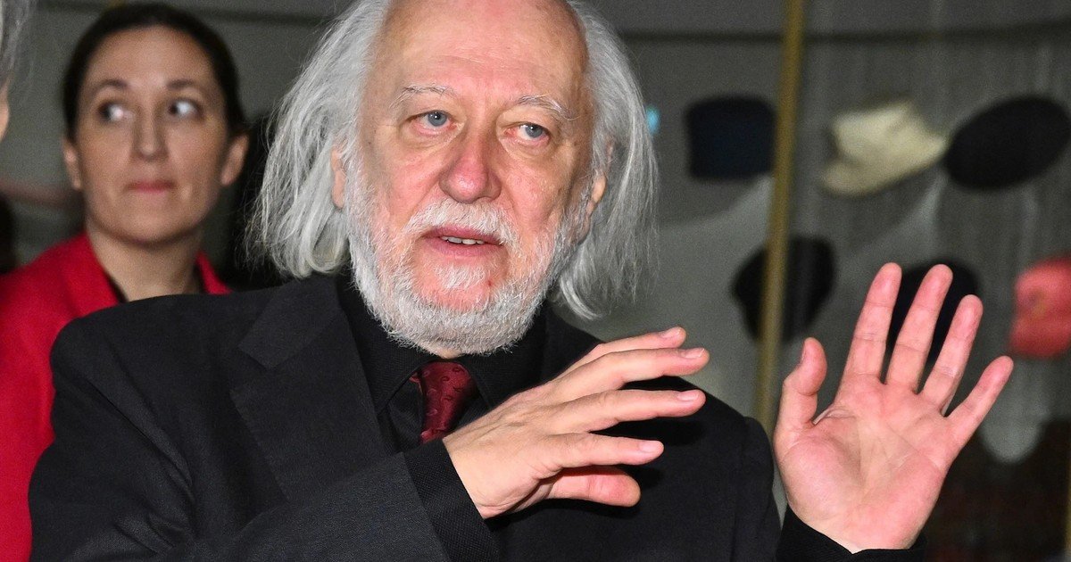 Lászlo Krasznahorkai: "Los 'ángeles' sin alas como Elon Musk se han adueñado de nuestro tiempo"