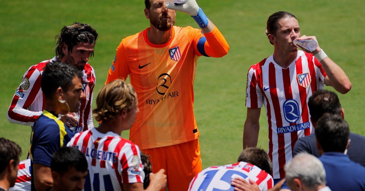 El calor extremo y el riesgo para los futbolistas y los fanáticos: la gran preocupación de los organizadores del Mundial 2026