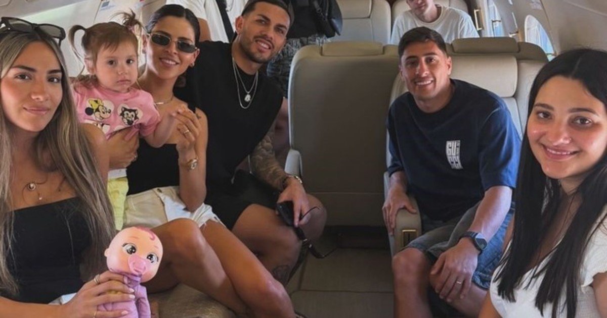 Boca se fue de fiesta: Paredes se subió a un jet privado con otros tres compañeros para ir en familia al casamiento de un compañero