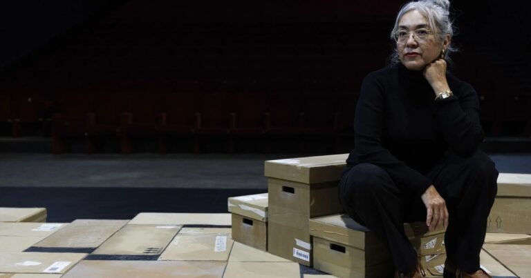 Cristina Rivera Garza: "Vivimos en una sociedad con gran tolerancia hacia sufrimiento de las mujeres"