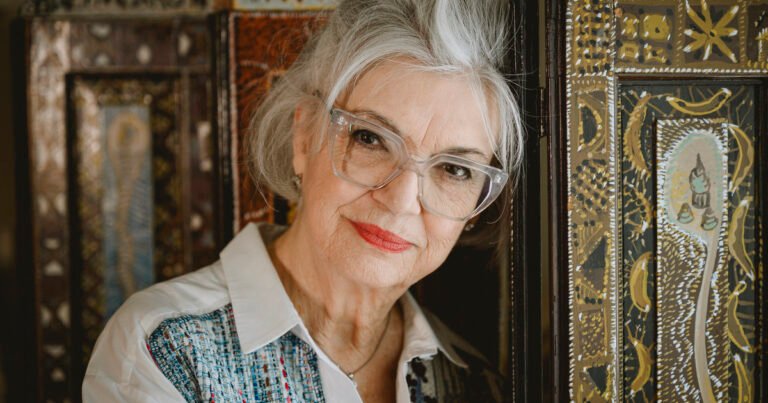 Canela: "No escribí este libro para contar el abuso, yo quería saber quién era mi papá"