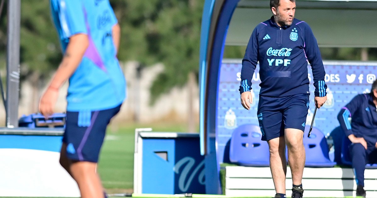 Sorpresa en la AFA: Bernardo Romeo dejó su cargo en el juvenil de la Selección Argentina para ponerse al frente de un nuevo proyecto