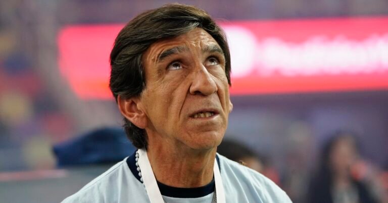 Racing y un 2025 donde estuvo cerca de todo pero no se llevó (casi) nada: ¿fue un "fin de año maravilloso" como dijo Milito?