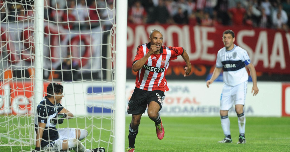 Los seis mano a mano entre Gimnasia y Estudiantes que marcaron a fuego la historia del clásico de La Plata