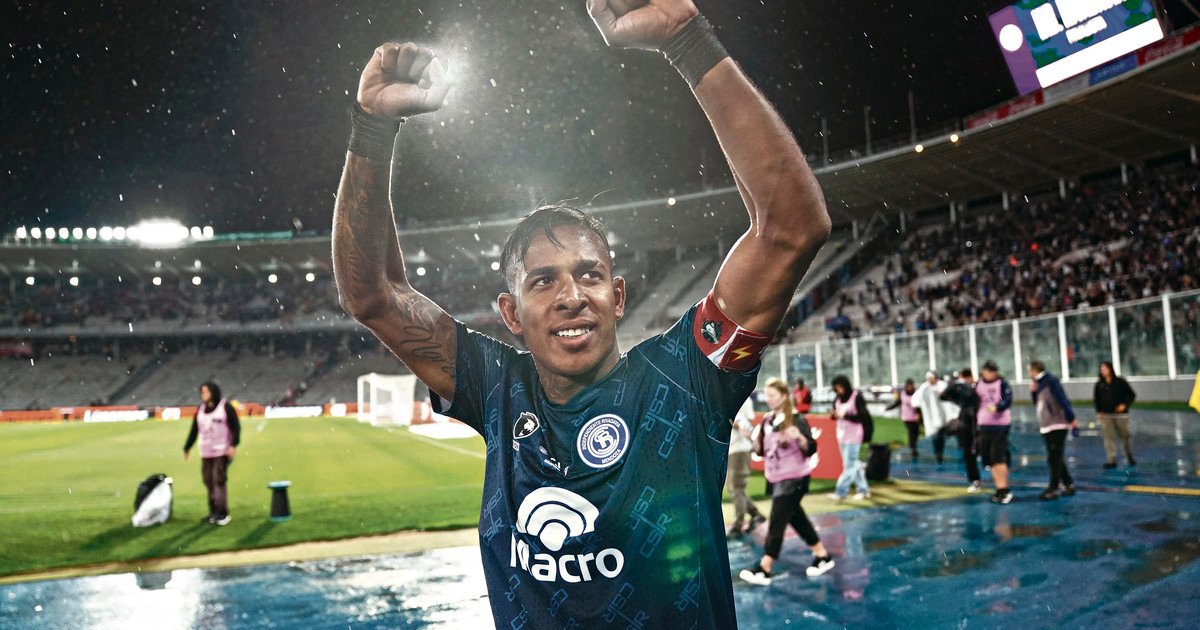 El sugerente posteo de Sebastián Villa con guiño a Juanfer Quintero: ¿los colombianos hacen fuerza para que el exBoca llegue River?