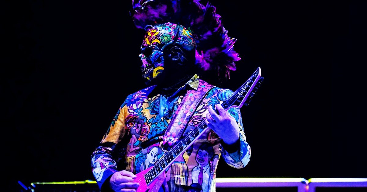 Limp Bizkit cerró el metalero festival Loserville, con un hit atrás de otro y sacudió a un multitud en Parque Sarmiento