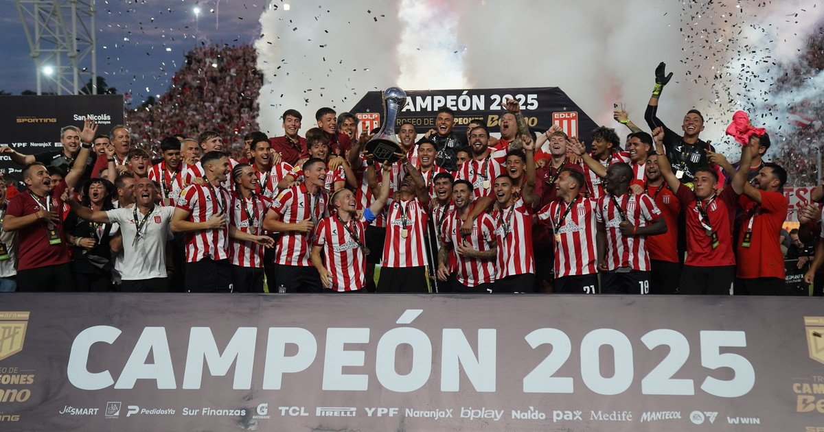 Estudiantes se llevó el Trofeo de Campeones: se lo dio vuelta a Platense con mucha mística y un doblete de Alario, en un fin de año inolvidable