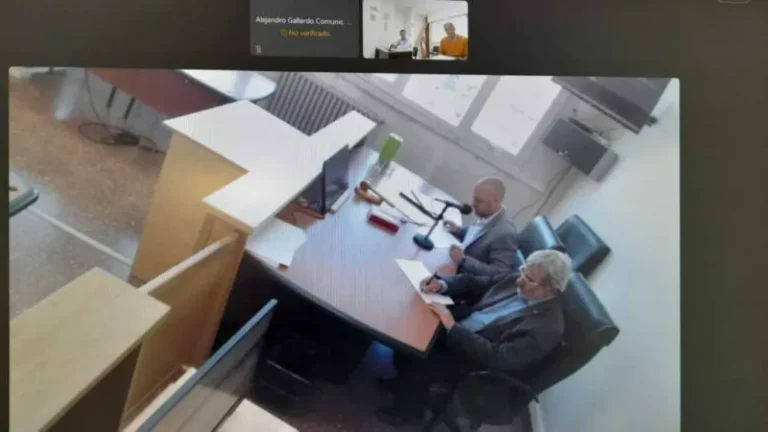 Boyero quería salir de la ciudad solo dando un aviso pero deberá seguir pidiendo autorización judicial