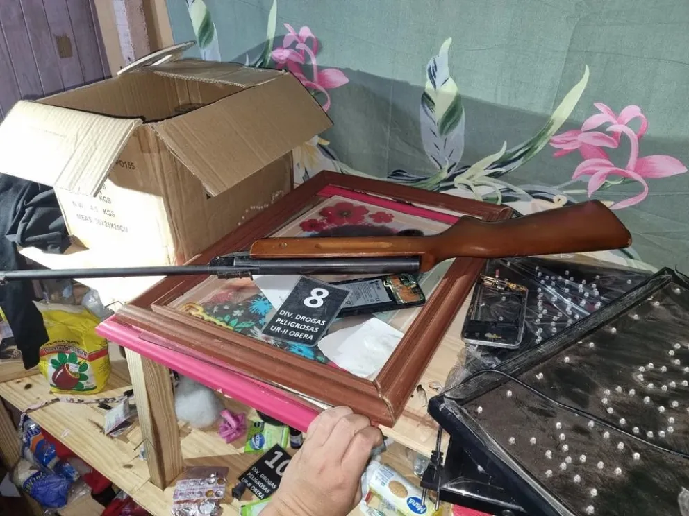 Desarticulan punto de venta de estupefacientes en Oberá