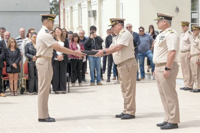 El Municipio acompañó el cambio de jefatura de Prefectura Naval Argentina
