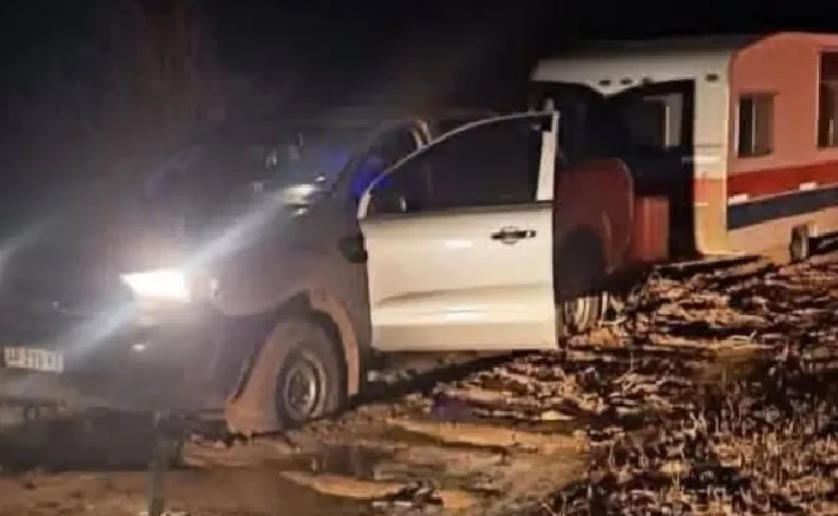 Bomberos rescataron a turistas varados en la Cueva de las Lauchas