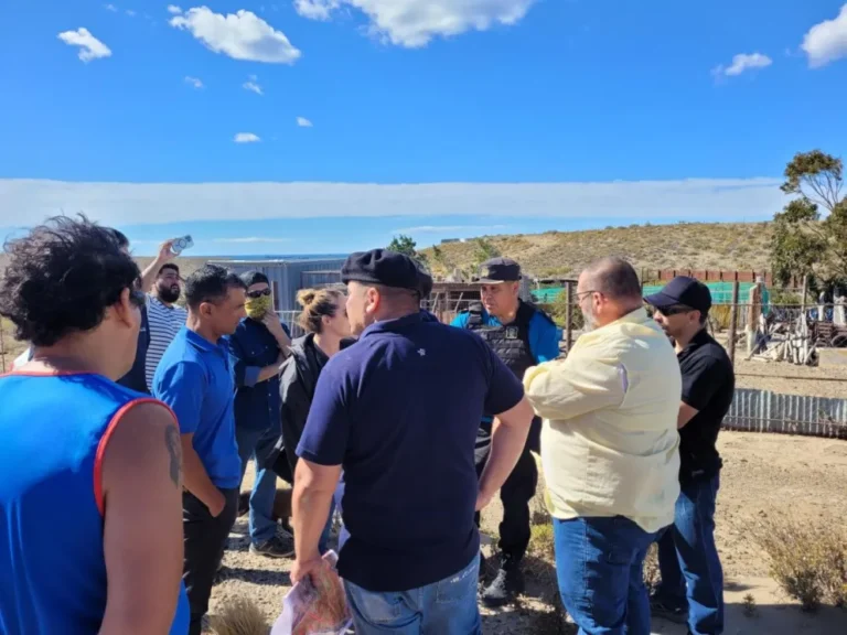 Vecinos del Faro levantaron el reclamo tras un acuerdo para avanzar con la apertura de calles