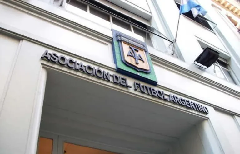 Desvío millonario de fondos de la AFA: US$42 millones terminaron en sociedades fantasma en Estados Unidos