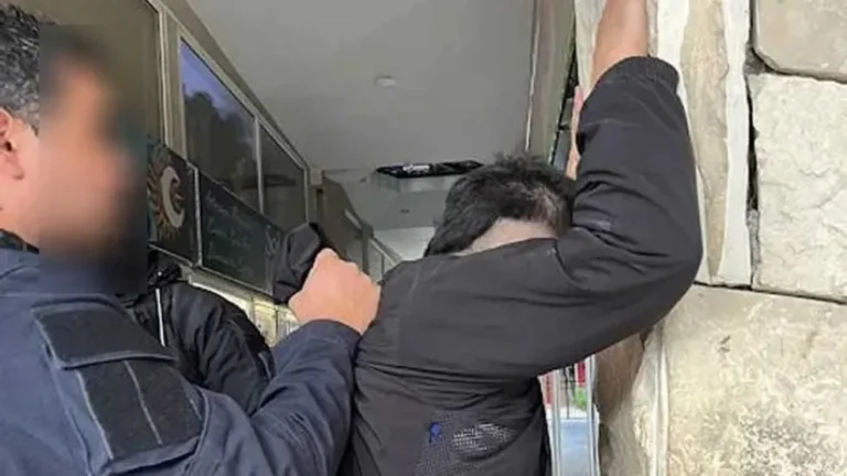 Joven de Esquel demorado por intento de hurto en un comercio de El Bolsón