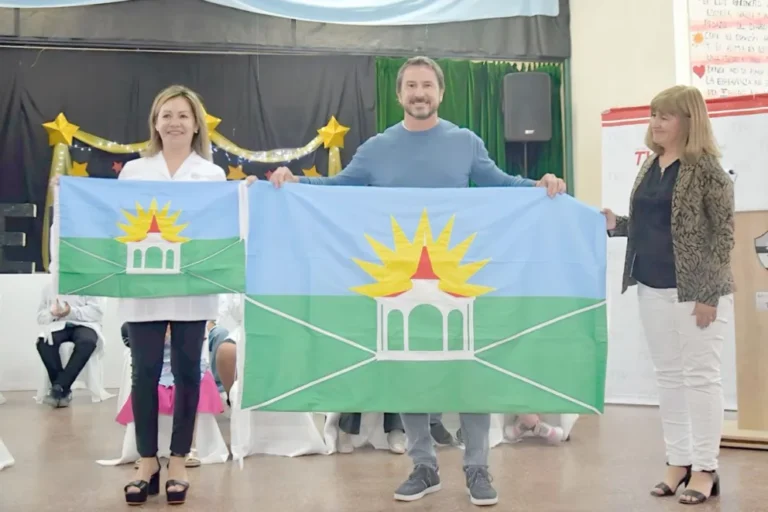 La Escuela 64 y Loma Grande ya tienen agua potable