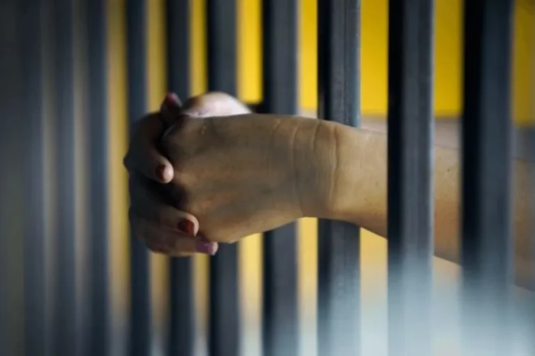 Hay solo dos cupos para mujeres detenidas en Comodoro y ya están ocupados