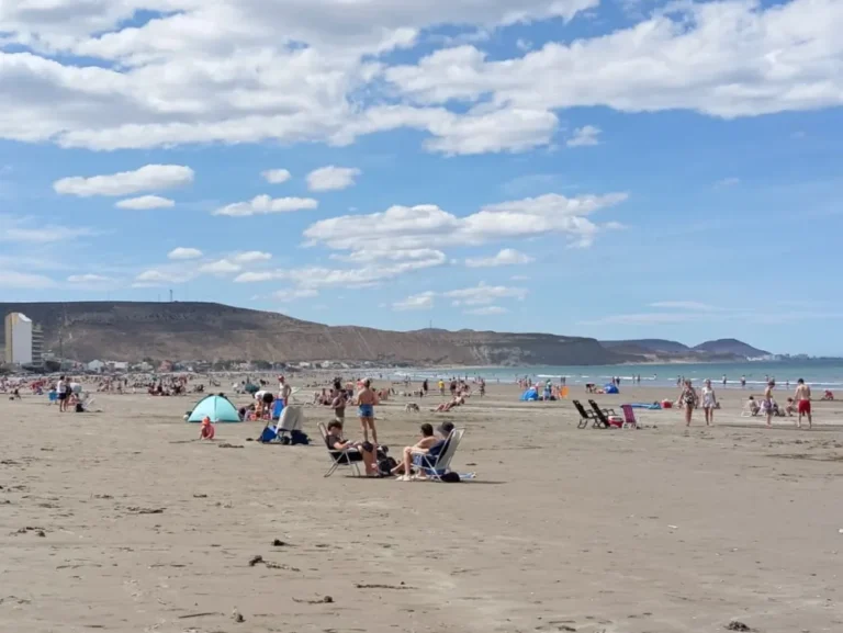 La playa de Rada Tilly volvió a ser una de las opciones más elegidas del fin de semana largo