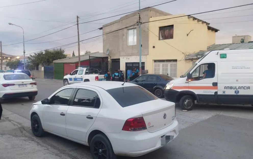 Apuñalaron a un hombre en el Moure y la Policía detuvo al presunto autor