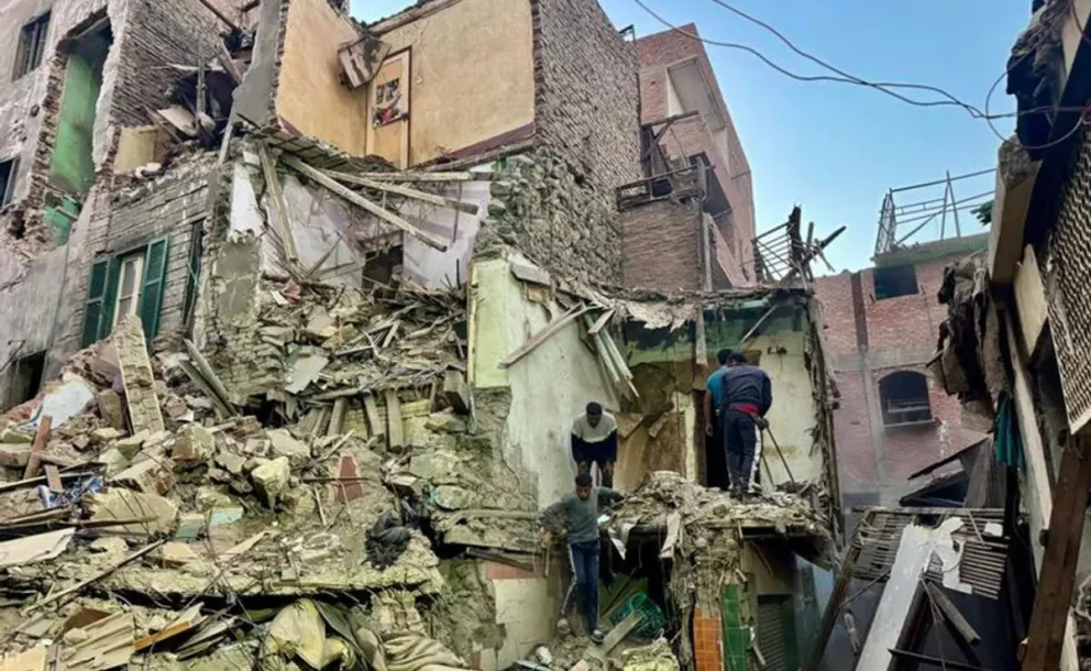 Egipto: ocho víctimas fatales tras el derrumbe de un edificio en Guiza