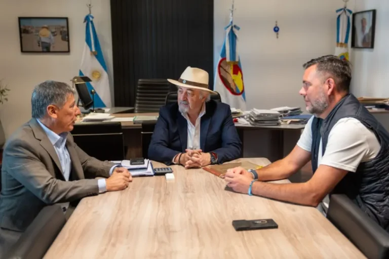 El intendente recibió a referentes de fundaciones vinculadas al Congreso Patagónico de Derecho Civil y Comercial