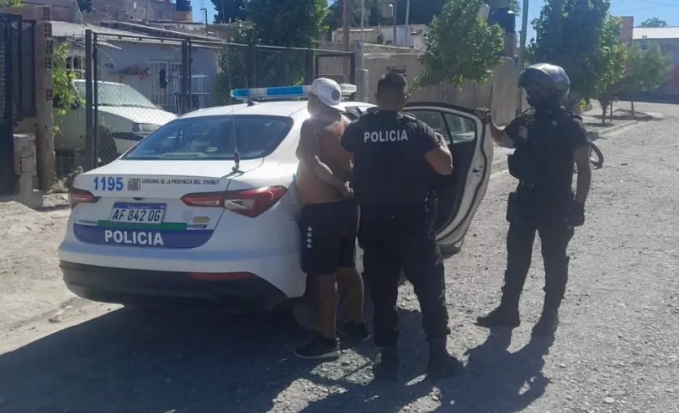 Detienen a motociclista tras una larga persecución policial