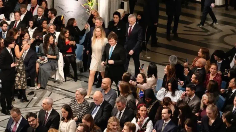 Milei presente en la entrega del Premio Nobel de la Paz a María Corina Machado