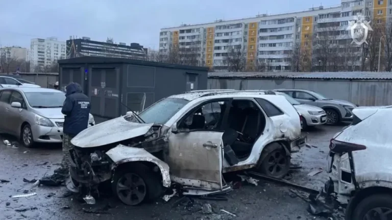 Moscú: un general ruso muere por explosión de un coche bomba