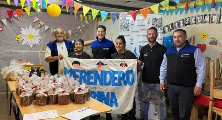 UTHGRA entregó panes dulces solidarios a comedores de Comodoro