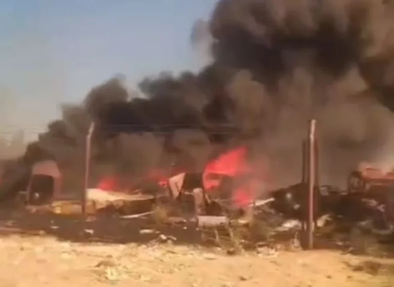 Importante incendio en Standart Norte en un predio con neumáticos