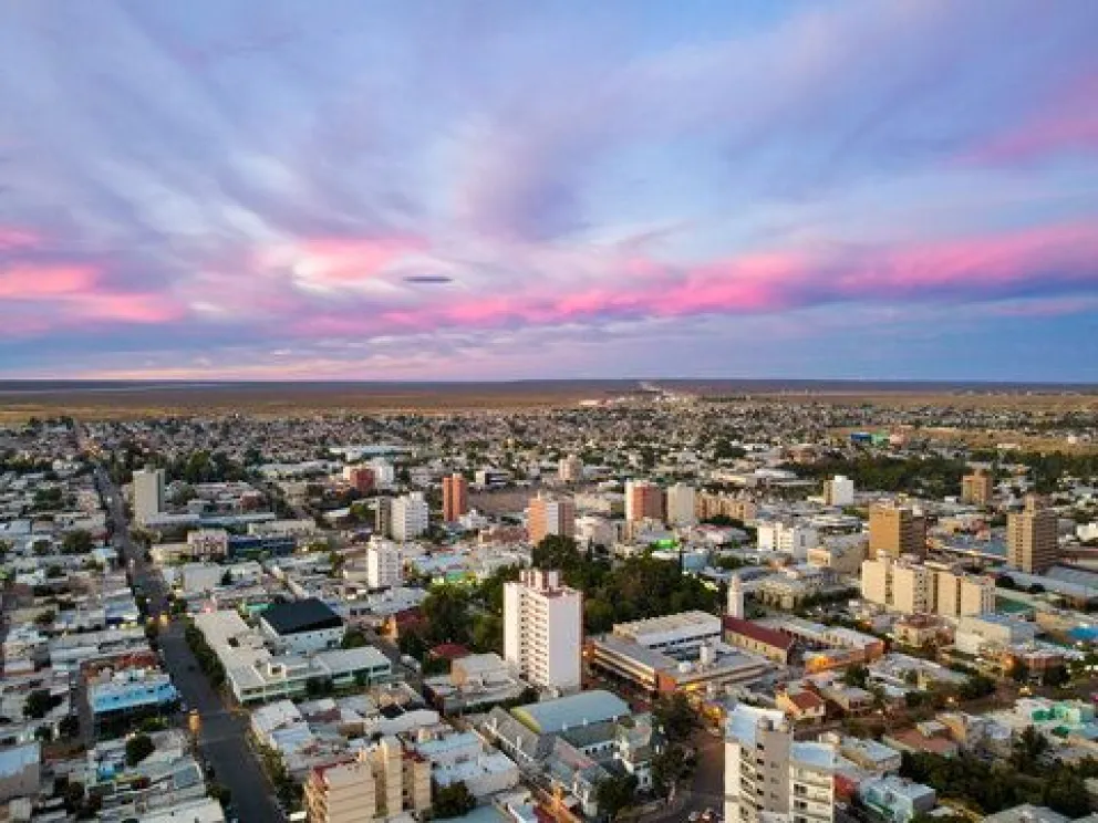 Buscan regular el agua de riego en Trelew