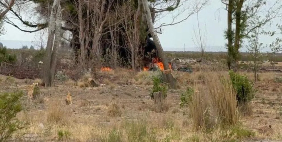 Incendio de pastizales y basura genera alerta en Trelew