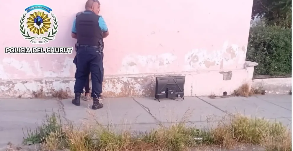 Aprehendieron a dos hombres tras intentar robar en un domicilio